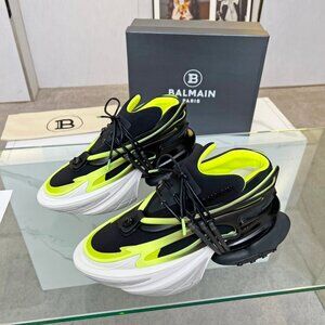 New mens Balmain Unicorn sneakers size 44